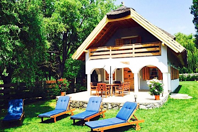 Balaton Rustic Guesthouse-Badacsonytördemic-28973