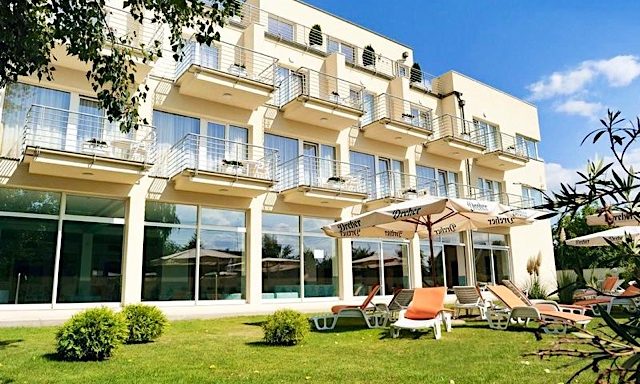 Két Korona Hotel-Balatonszárszó-26512