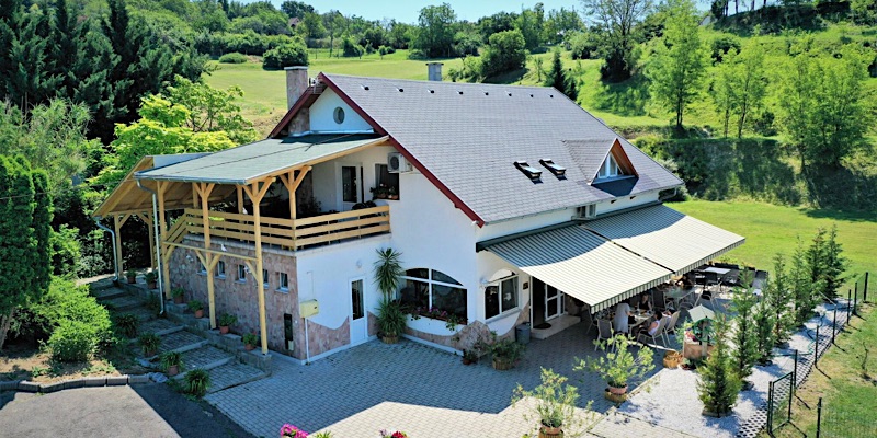 Leó Fogadó-Kőröshegy-63053