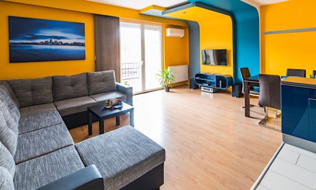 Minimal Style Apartment-Budapest-35752