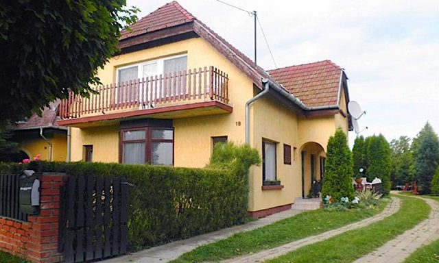Szabó Ház-Balatonkeresztúr-28596