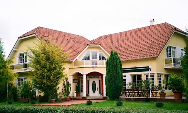 Villa Hedi Panzió-Dunakiliti-42815