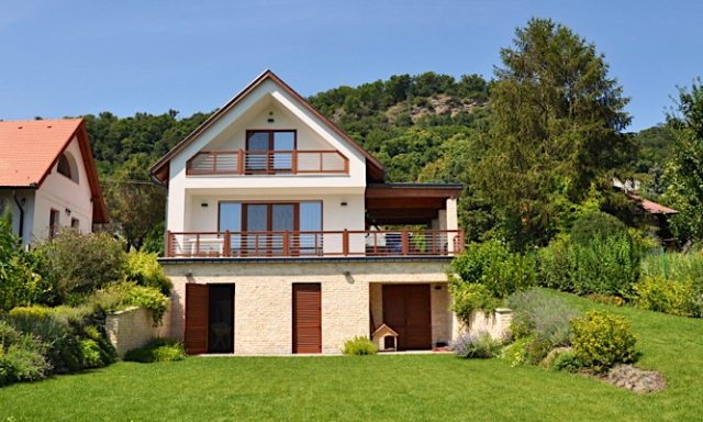 BH 15 Vendégház-Szigliget-61039