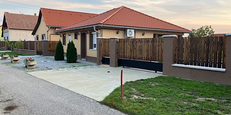 Bagolyvár Vendégház-Abádszalók-70950