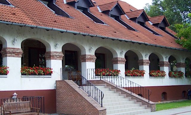 Bajor és Panzió-Kecskemét-42567