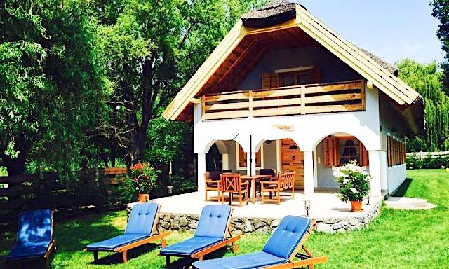 Balaton Rustic Guesthouse-Badacsonytördemic-28973
