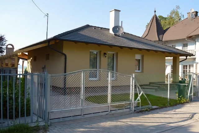 Balatonpartiházak (10)-Balatonfenyves-60449