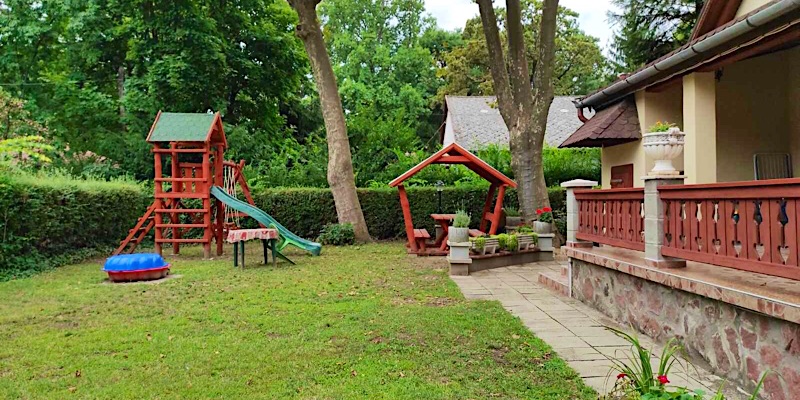 Balatonszemesi Nyaralóház-Balatonszemes-70737