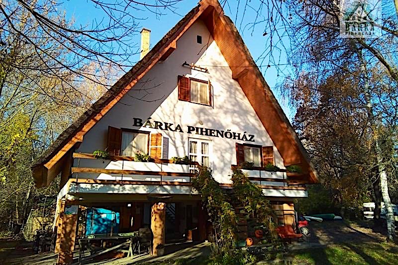 Bárka Pihenőház-Baja-9666