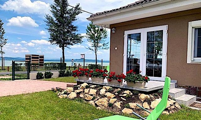 Beachfront Villa Balaton-Fonyód-29744