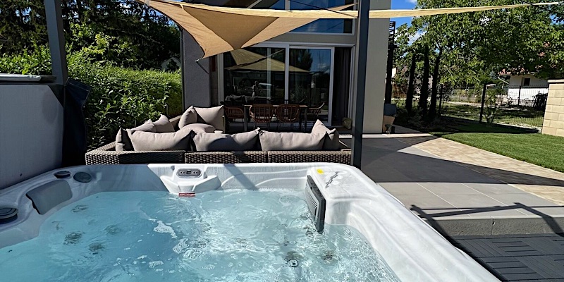 Beige Villa-Balatonkenese-61014