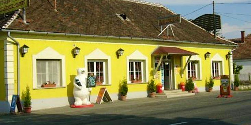 Cafe Rick Kávéház és Panzió-Nádasd-42539