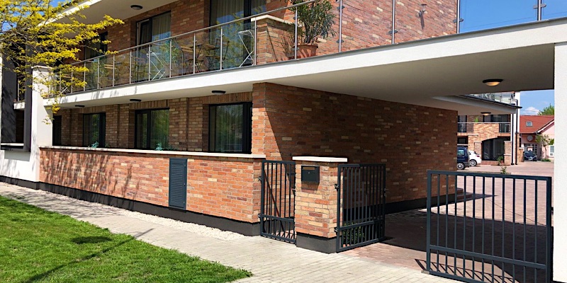 Castellum Panzió-Gyula-42239