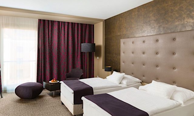 Corso Hotel-Pécs-67575
