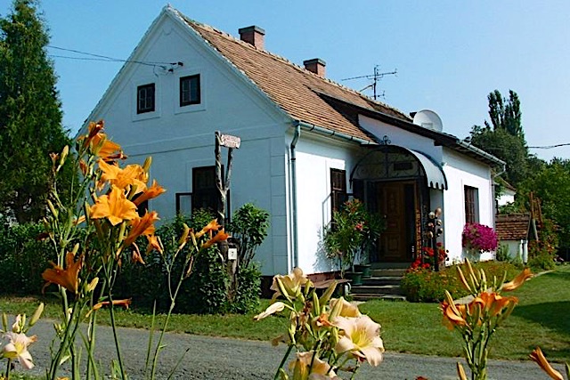 Csinyálóház-Velemér-10962