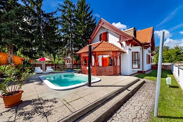 Dóra Nyaraló-Balatonberény-30433