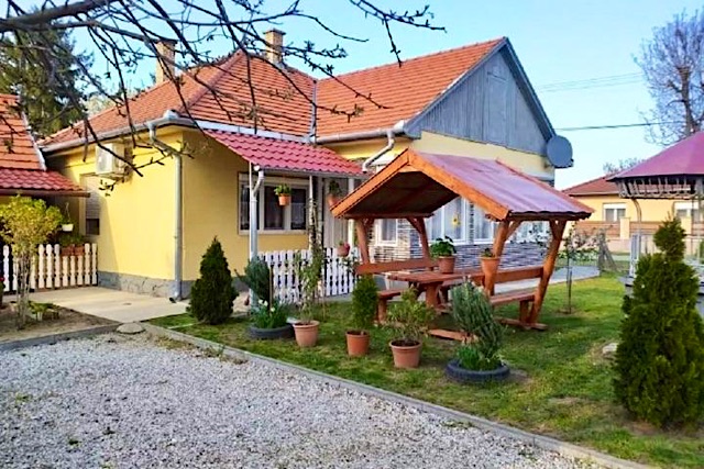 Erzsébet Vendégház-Balatonboglár-30519