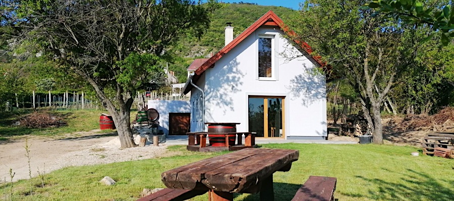 Fehér Vendégház-Balatonederics-30584