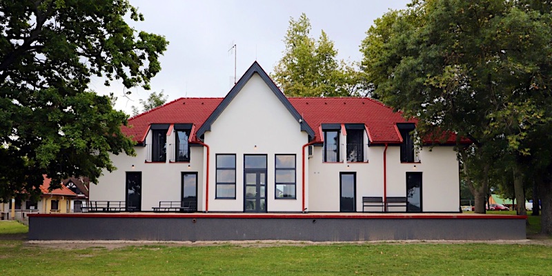 Fekete Villa Panzió-Soltvadkert-42827