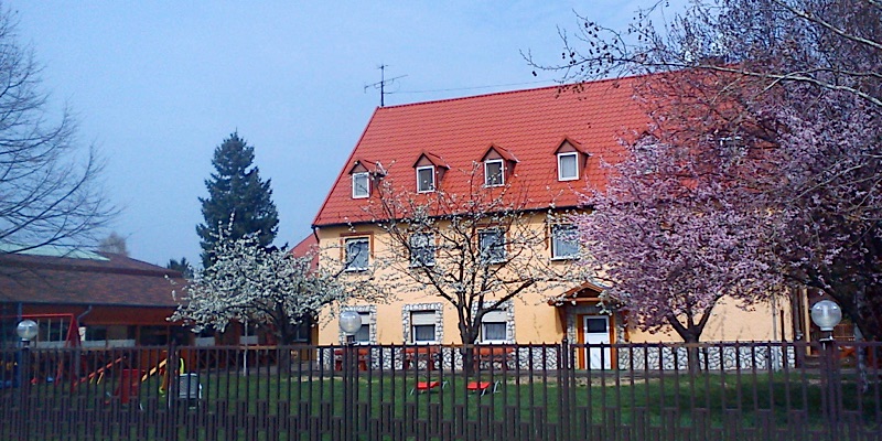 Fenyő Panzió és Apartmanház-Mezőkövesd-42543