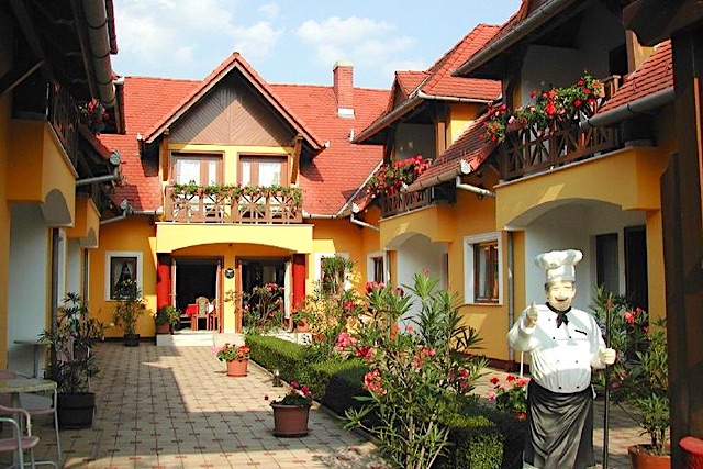 Friskó Panzió-Zalakaros-28352