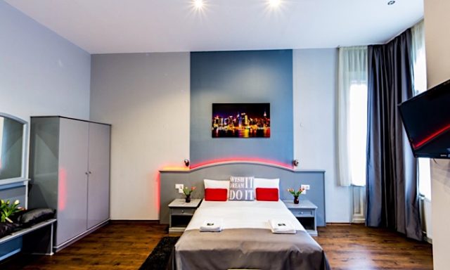 Full Moon Hotel-Budapest-35592