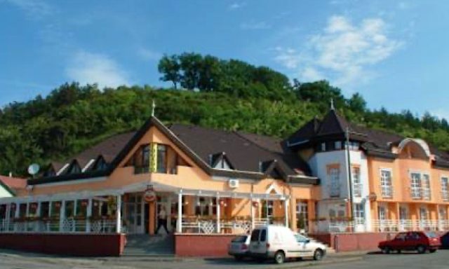 Galcsik Fogadó-Salgótarján-42625
