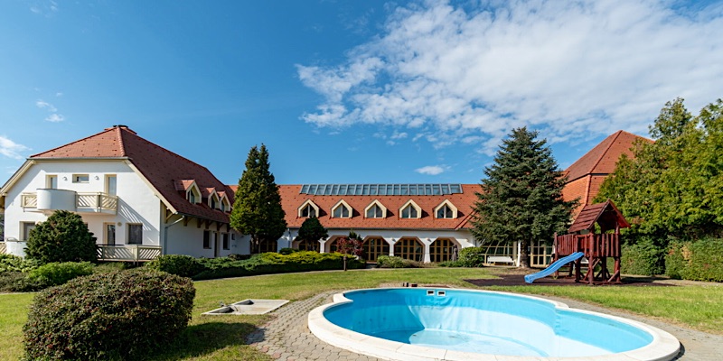 Global Apartmanház-Vonyarcvashegy-61318