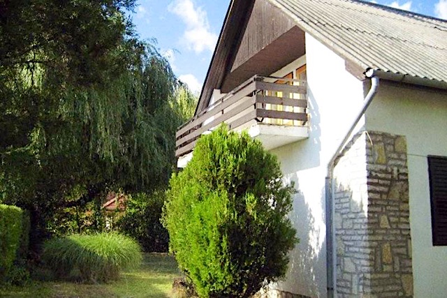 GyöngyHáz-Zamárdi-29325