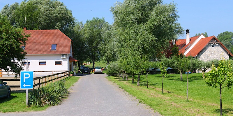 Gyulavezér Lovasbirodalma Panzió-Gyulakeszi-62700