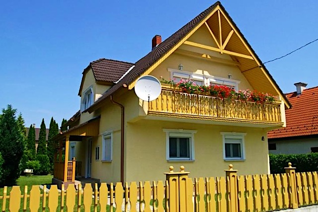 Hohl Üdülőház-Balatonmáriafürdő-31205