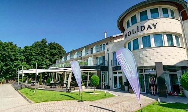 Holiday Resorts-Balatonszárszó-31278