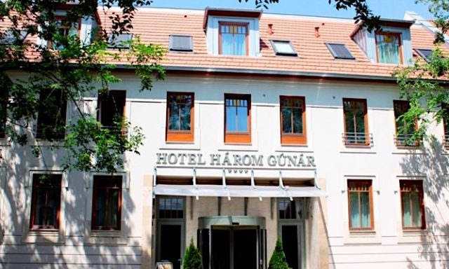 Hotel Három Gúnár-Kecskemét-38370