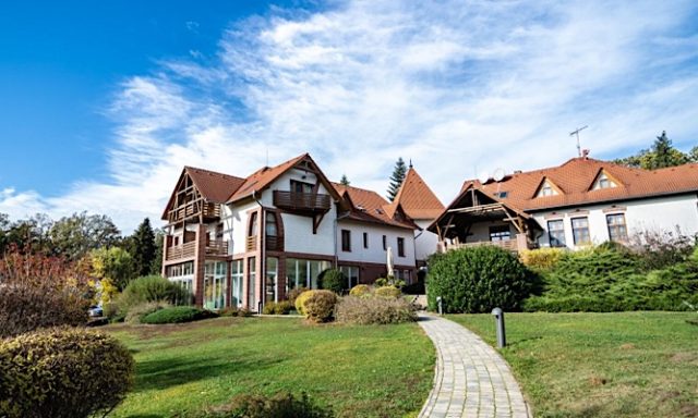 Hotel Kardosfa-Zselickisfalud-38368