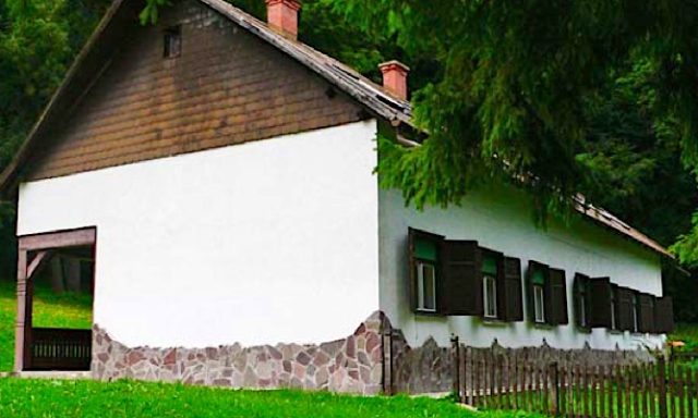 Jávorkút és Panzió-Lillafüred-42836