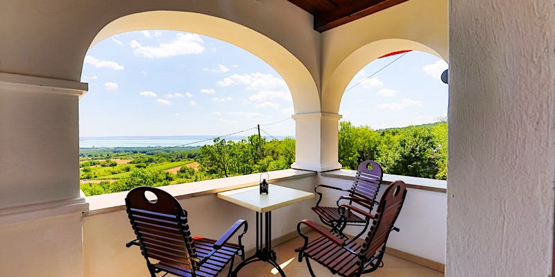 Kisleshegy Vendégház-Balatonudvari-42141