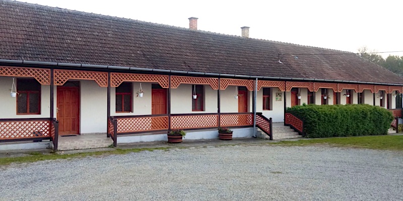 Kőbérc Panzió Üdülőházak Kemping és-Bózsva-42613