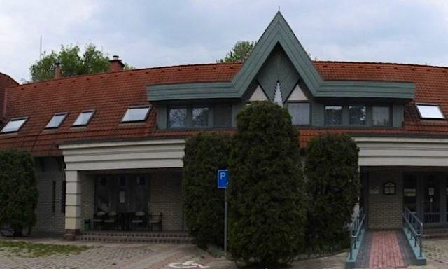 Korona Panzió-Kecel-42272