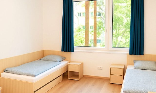 LOT Home-Budapest-78263