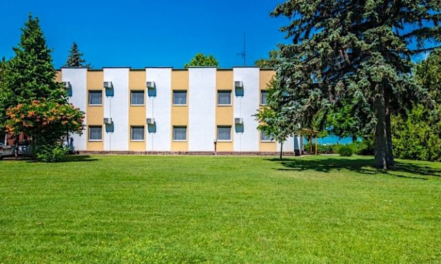 Lajver Borbirtok-Balatonvilágos-70845