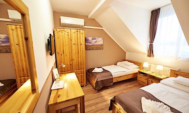 Land Plan Hotel & Restaurant-Töltéstava-38624
