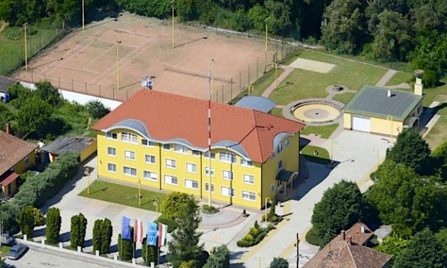 Leier Business Hotel-Gönyű-38629