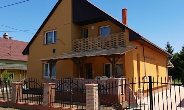 Lenke Ház-Balatonföldvár-70459