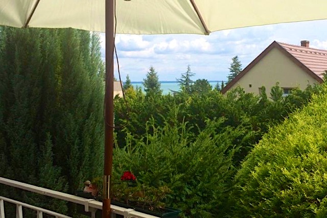 Linka Nyaraló-Balatonalmádi-30402