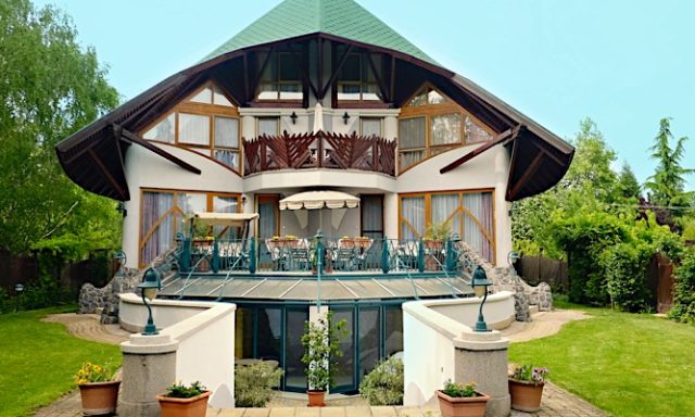 Luxusvilla-Balatonszárszó-61730