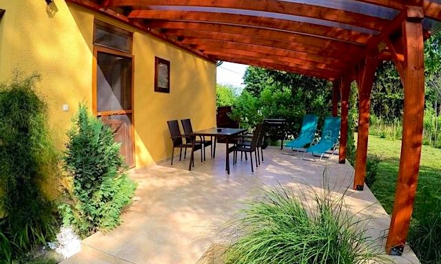 Menta Apartmanház Badacsony-Badacsonytomaj-30250