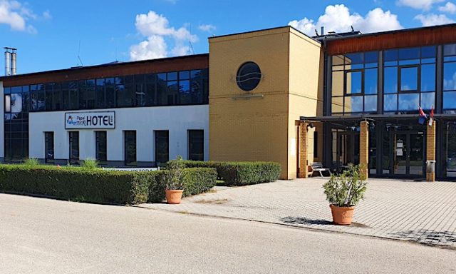 Mini Hotel-Pápa-38271