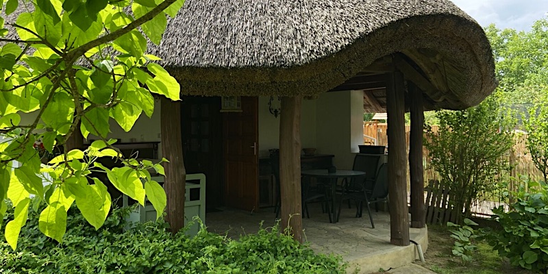 Nádfedeles Házikó-Balatonkeresztúr-61842