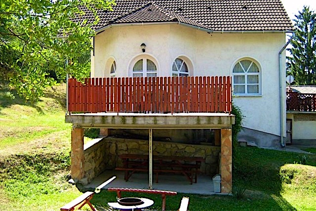 Nagy Vendégház-Sirok-10096
