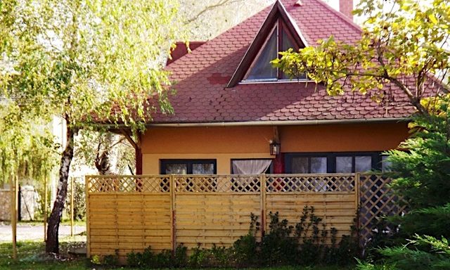 Nap-Hal Vízparti Ház-Balatonszárszó-28046